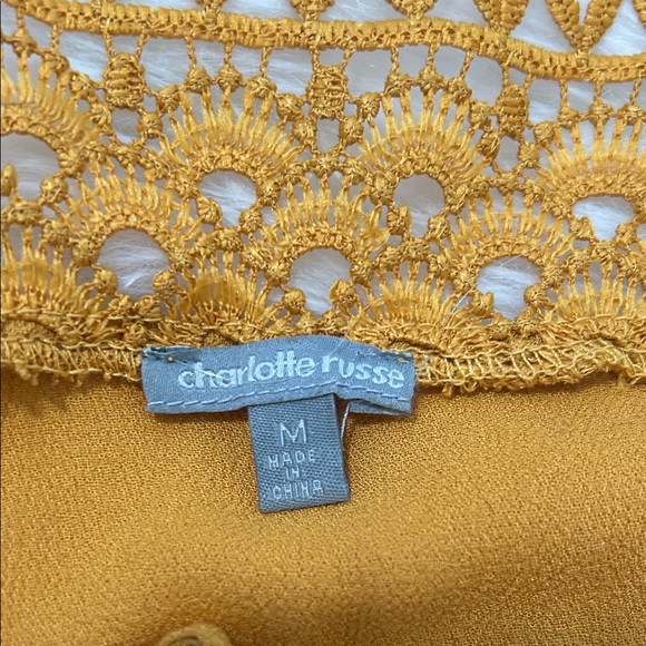 CHARLOTTE RUSSE Mustard Lace-Up Women's Top - Picture 2 of 7